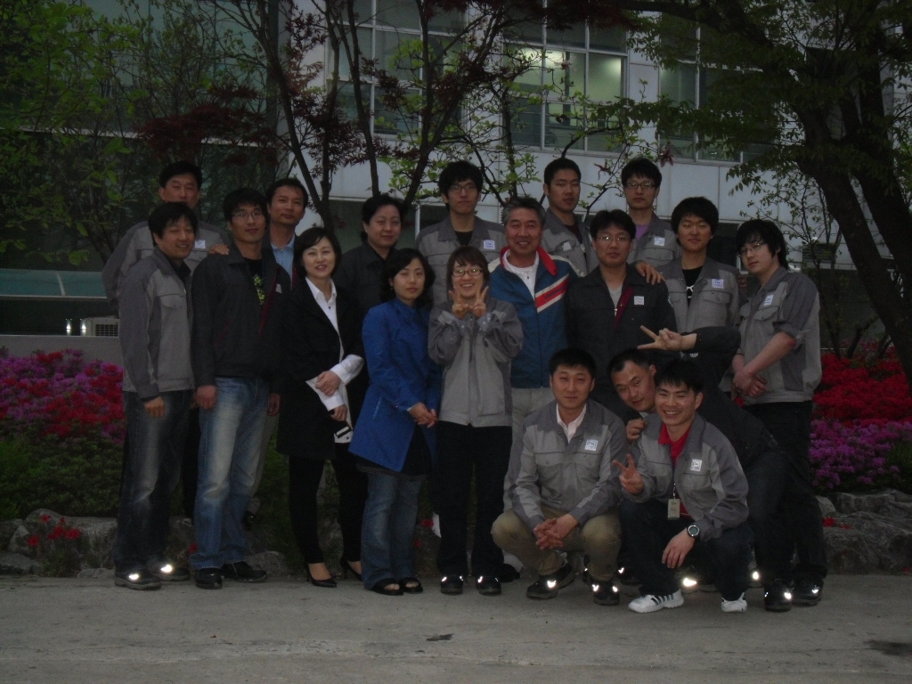 2010.05.03 대일정공 꽃밭에서...